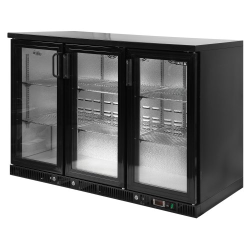 Cooling display cases for bottles