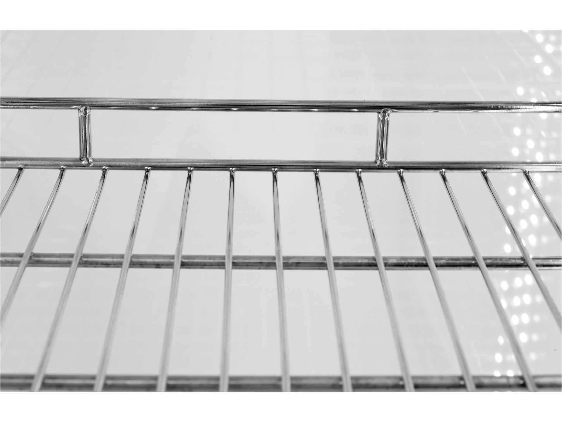 Refrigerated display case