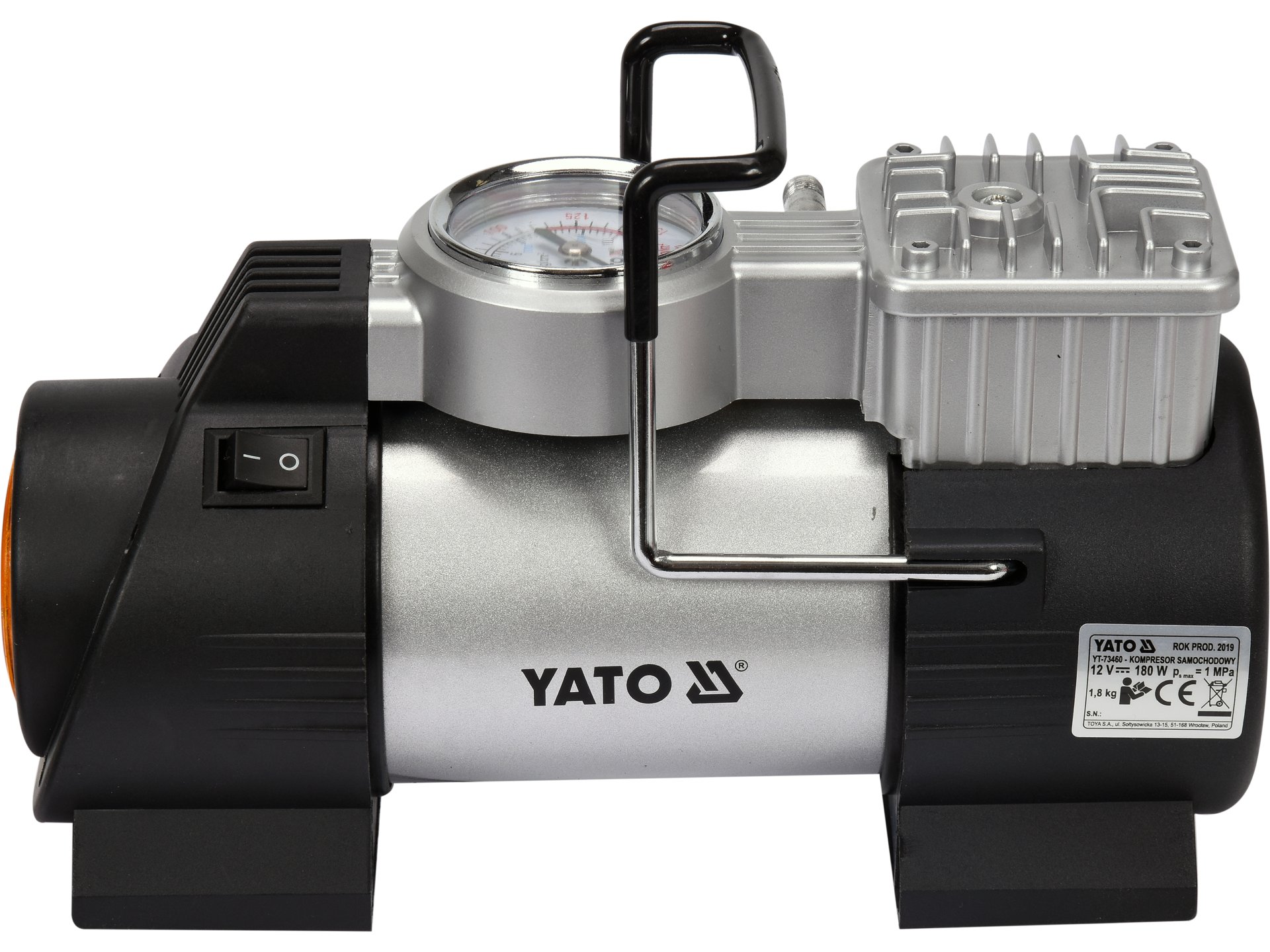 Auto kompresors