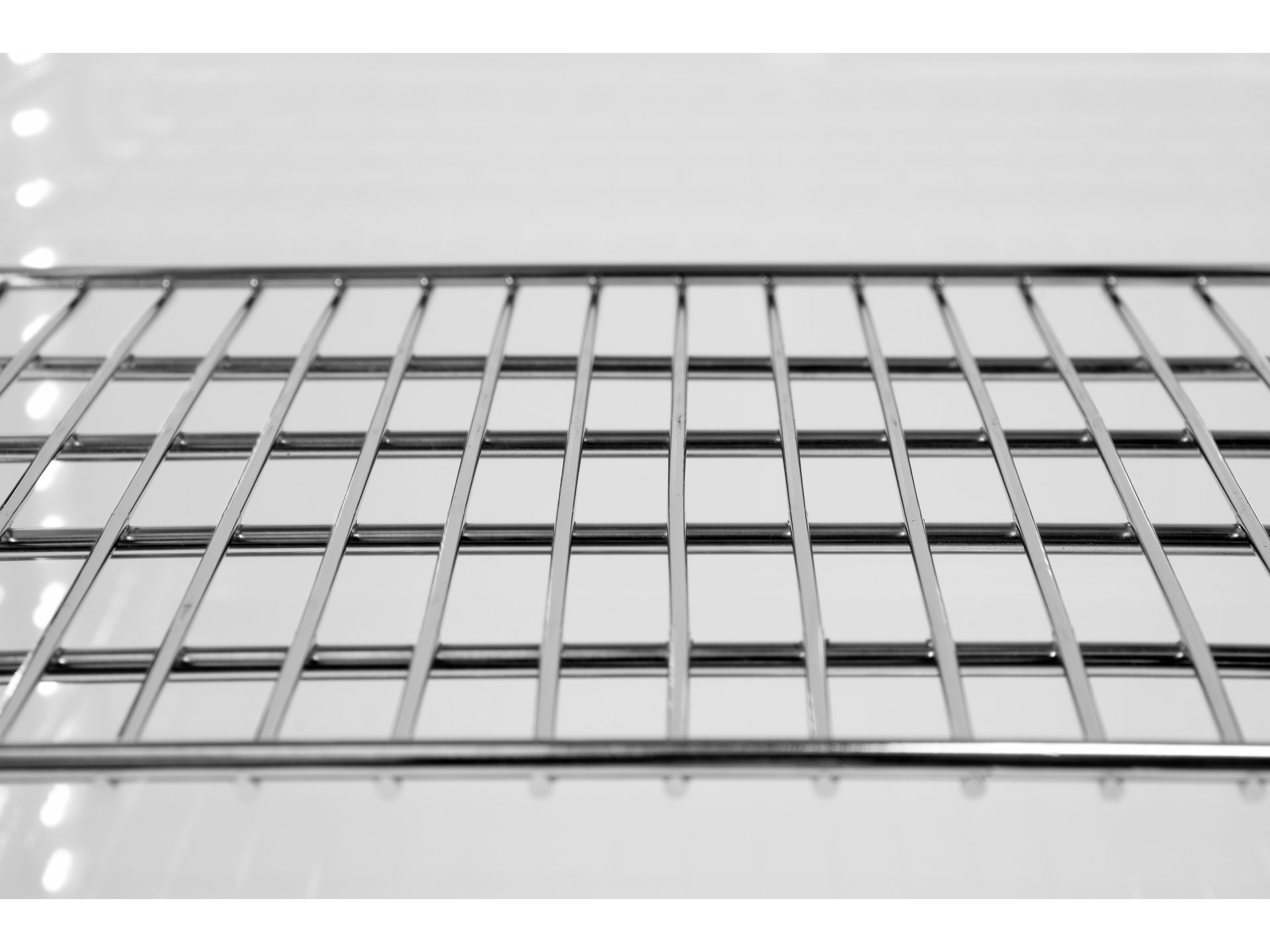Refrigerated display case