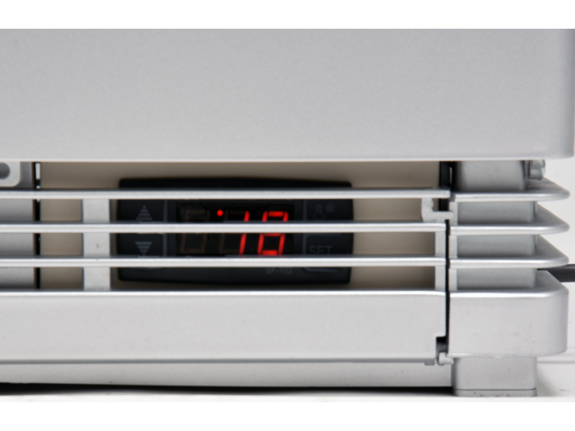 Refrigerated display case