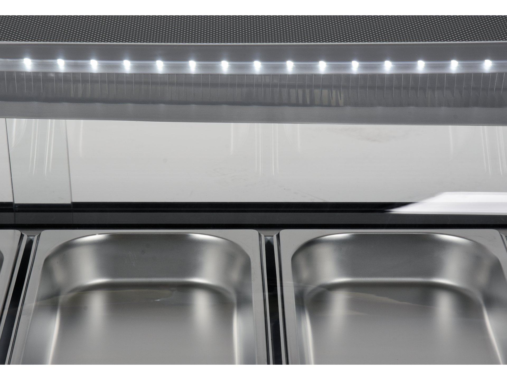 Refrigerated sushi display case