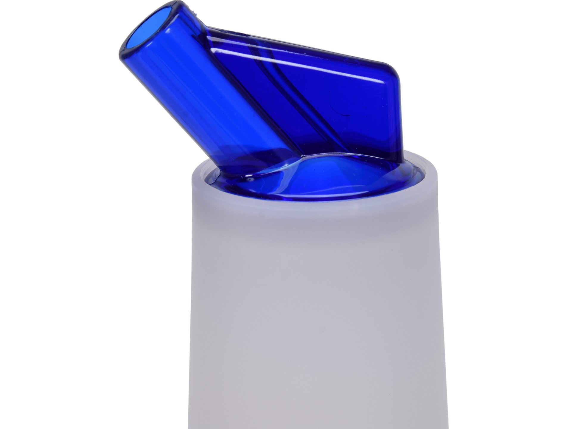 Bar pour bottle
