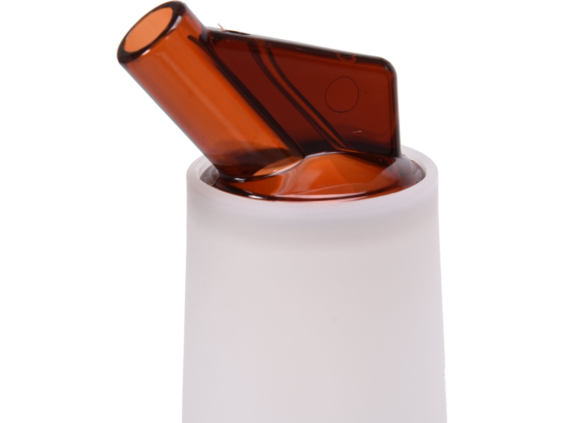 Bar pour bottle