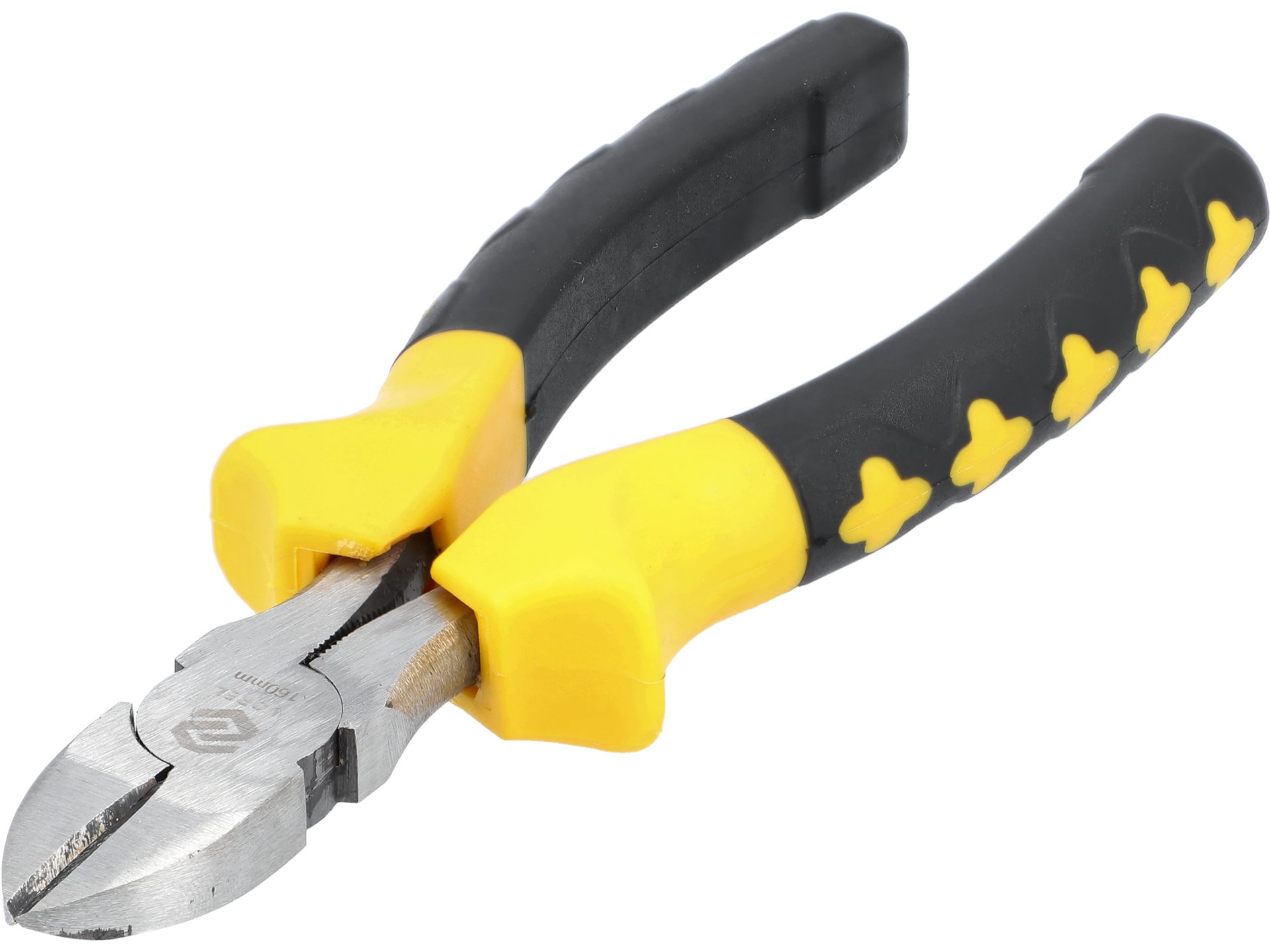 Side cutting pliers