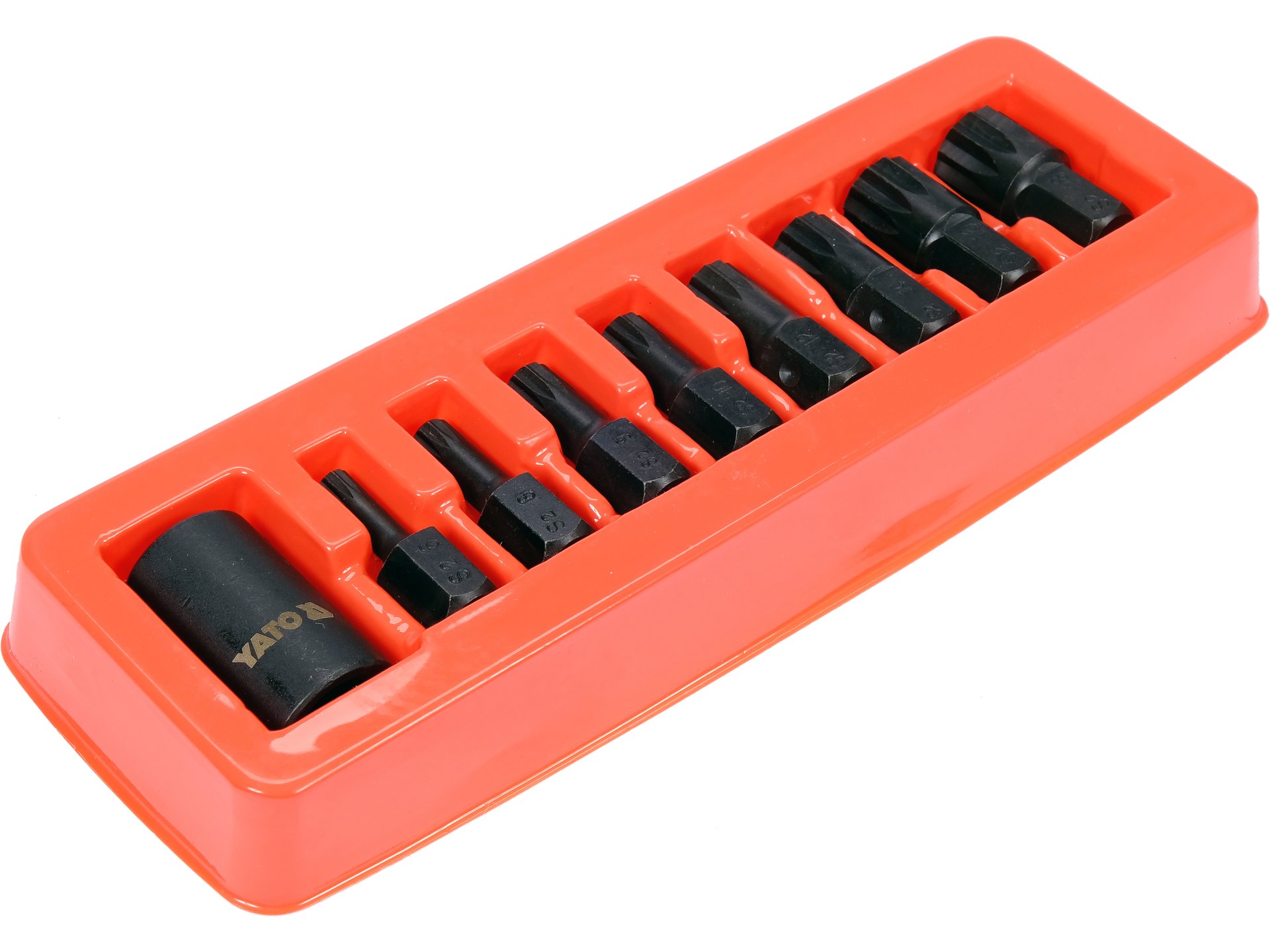 Impact bit set with socket