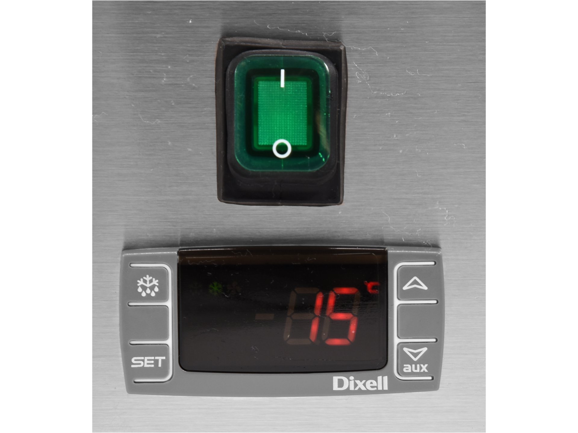 Cooling top display