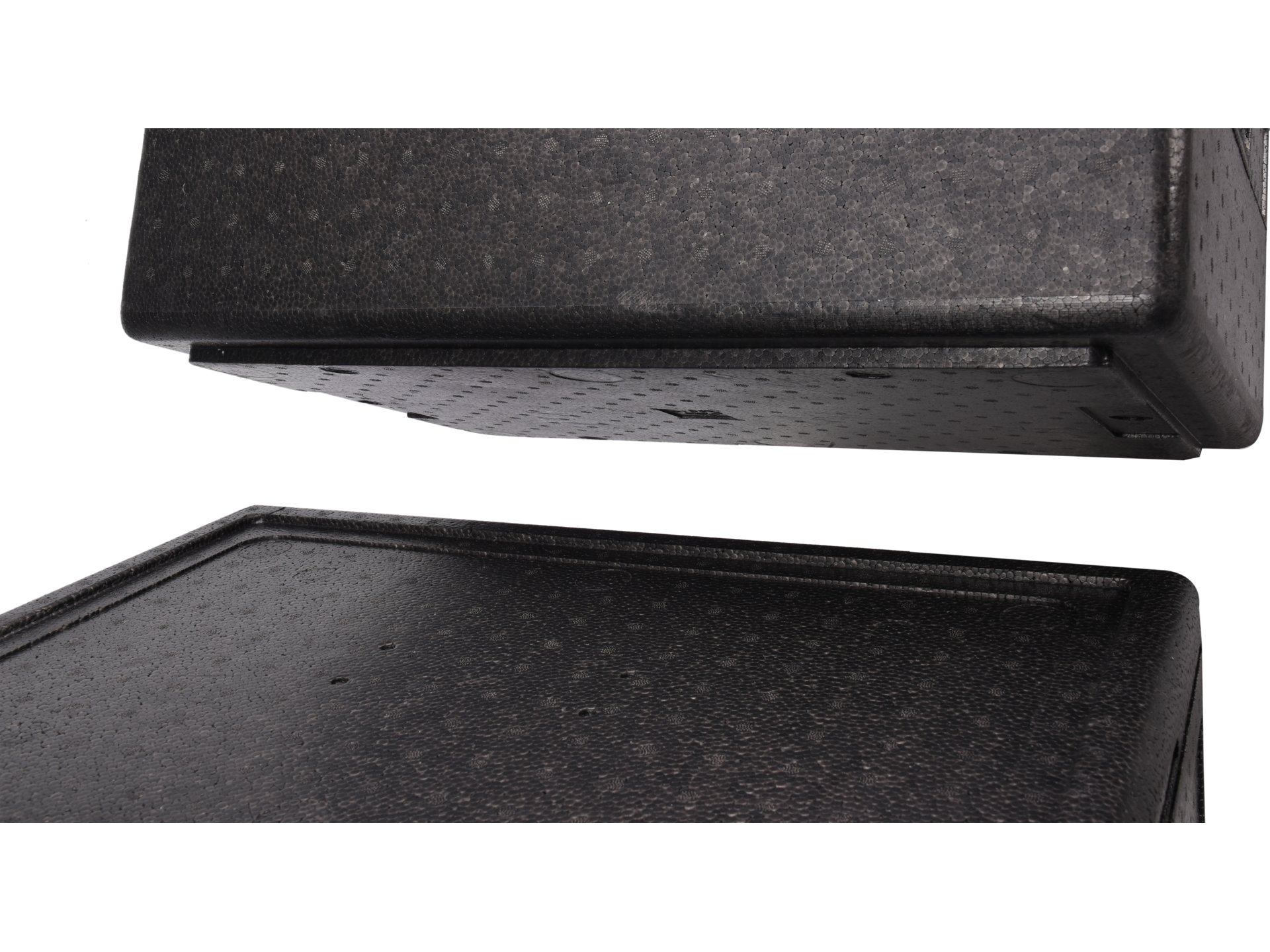Isothermal catering container