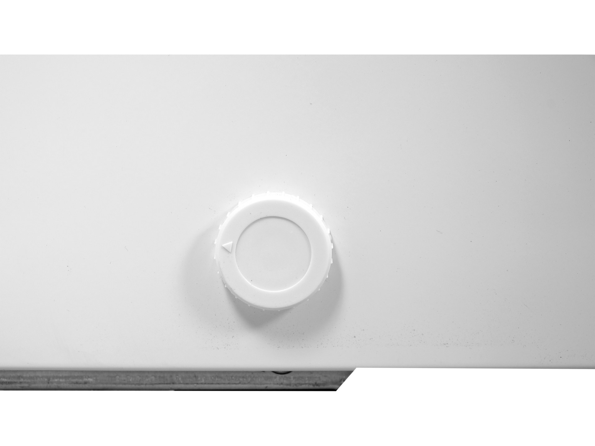 Chest freezer