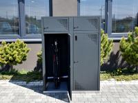 Divu staciju kaste elektriskajiem skrejriteņiem "Krosbox I"