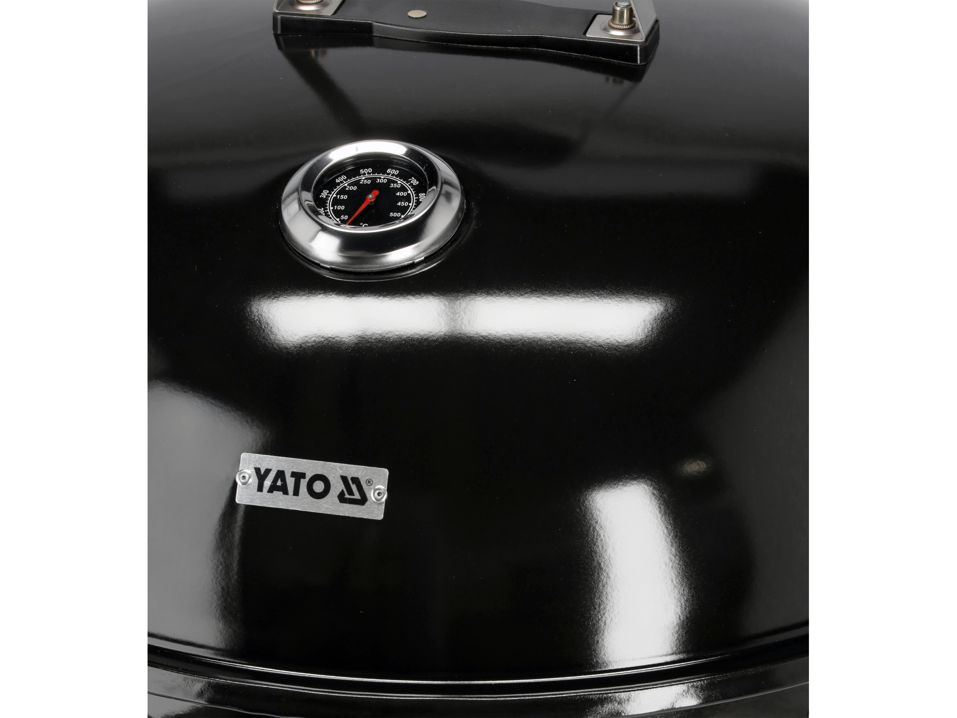 Charcoal grill