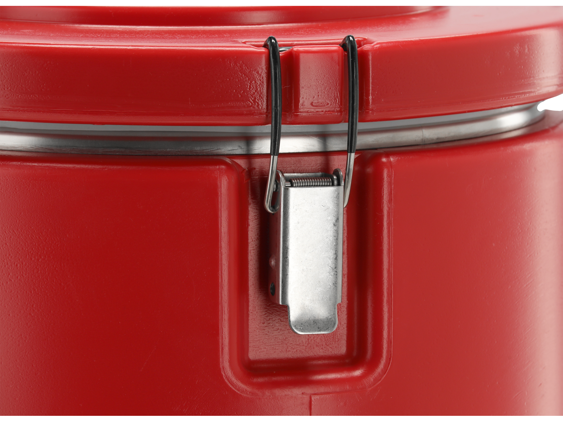 Round isothermal container