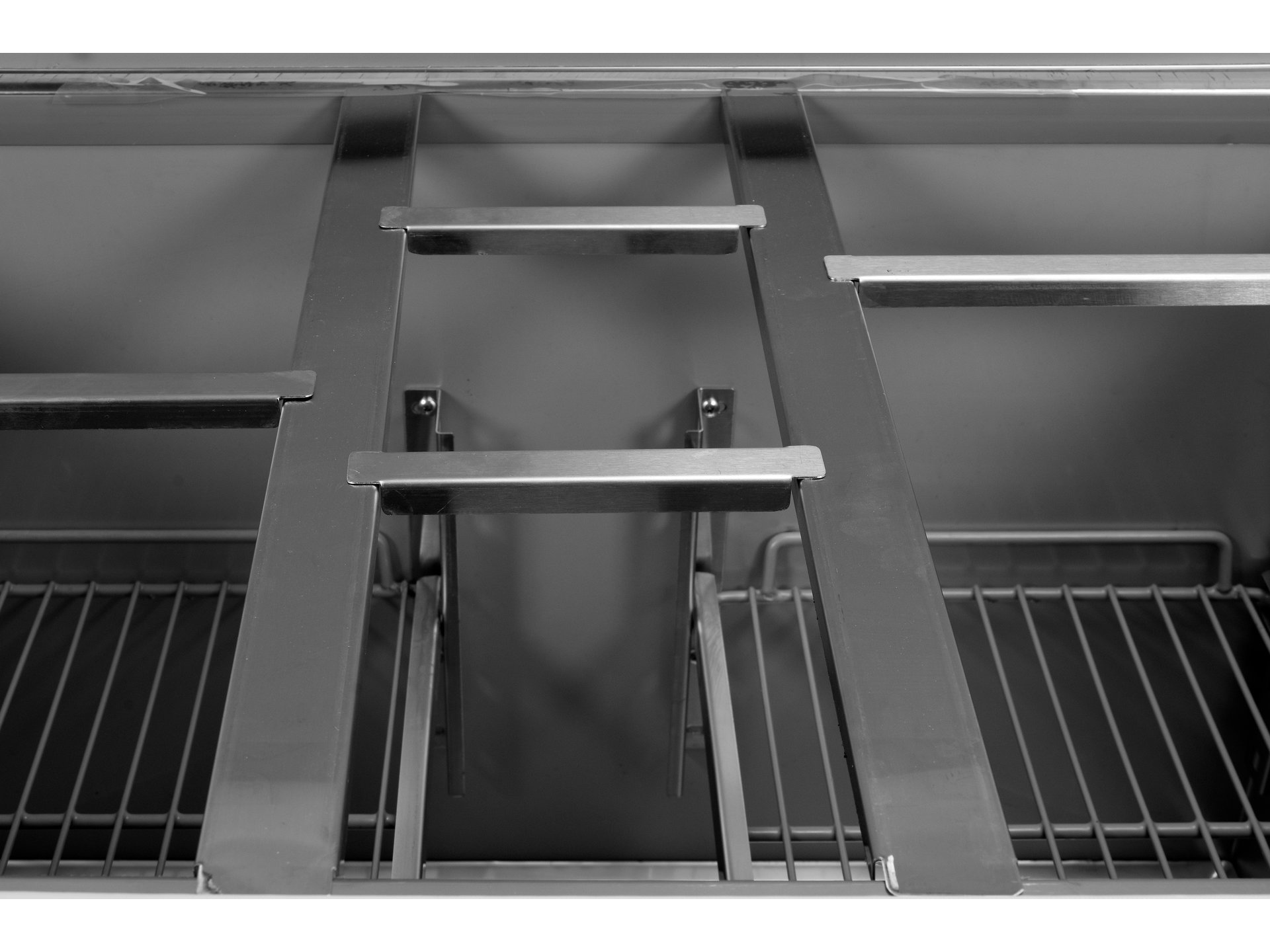 2 door refrigerated saladette counter