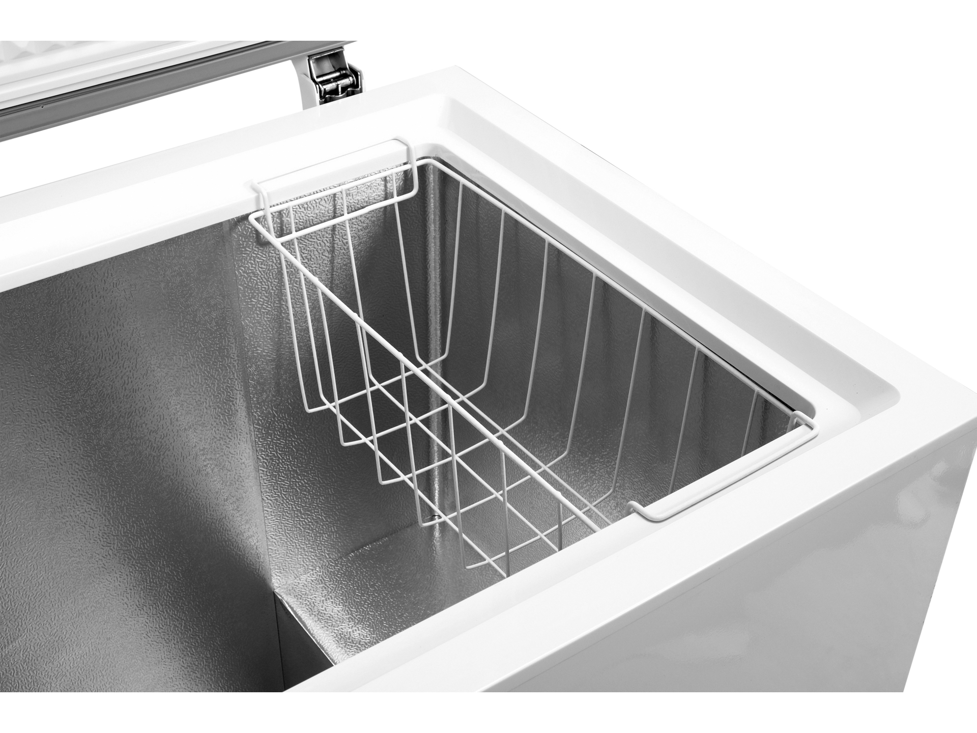 Chest freezer
