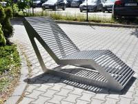 Lounge deckchair (semi-recumbent position)