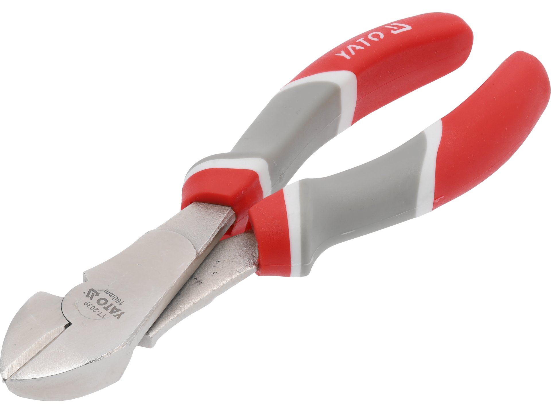 Side cutting pliers