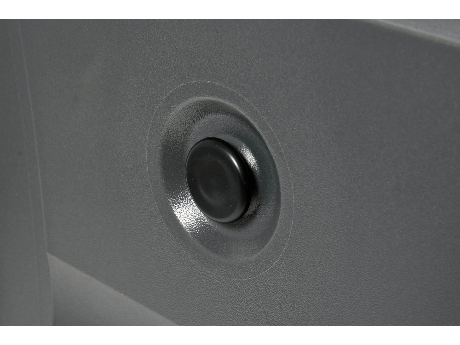 Isothermal catering container