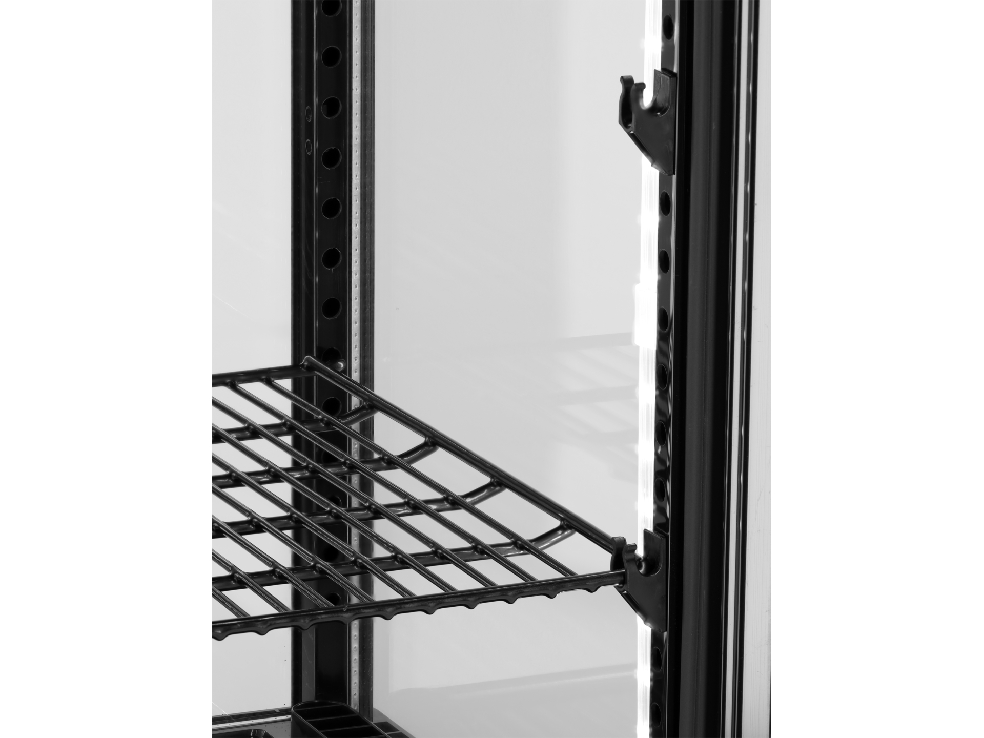 Refrigerated display case