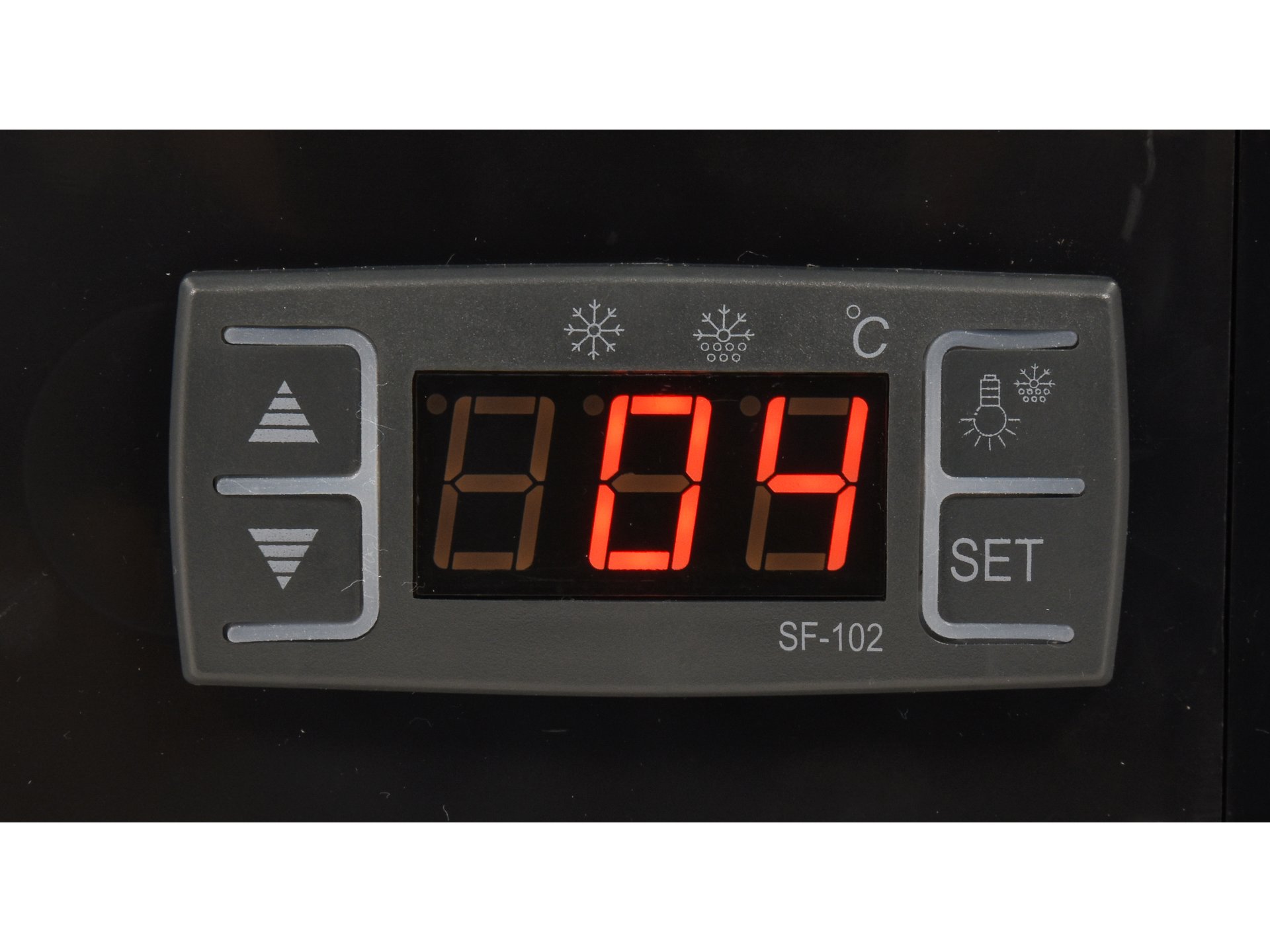 Refrigerated display case