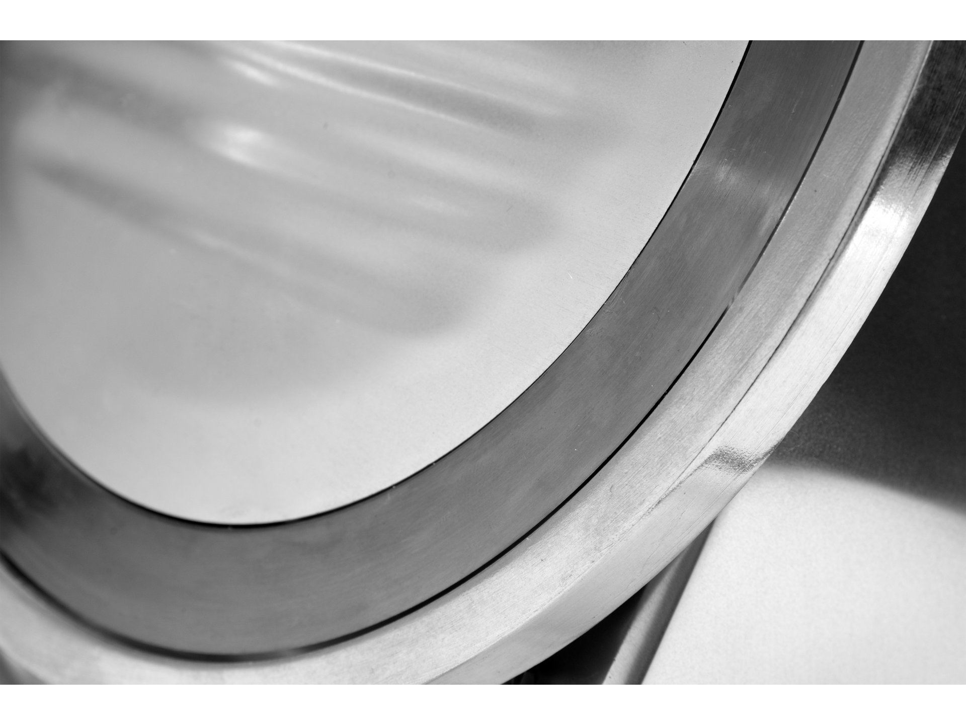Semi-automatic meat slicer