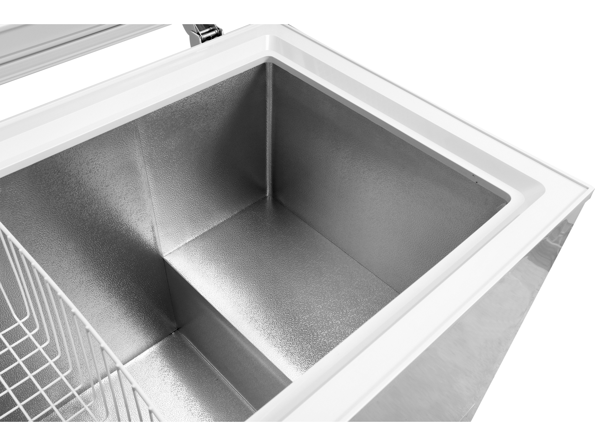 Chest freezer