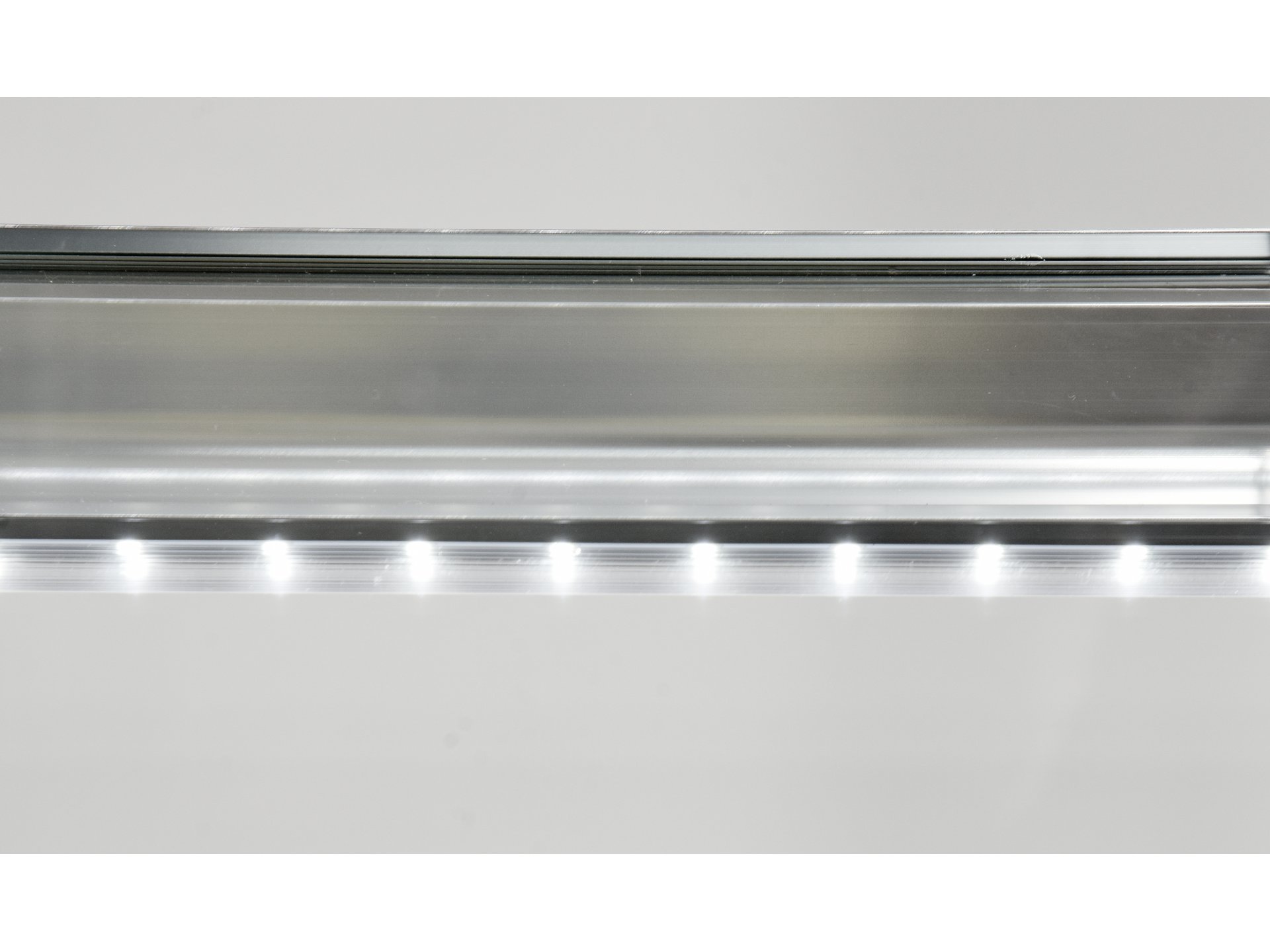 Refrigerated display case