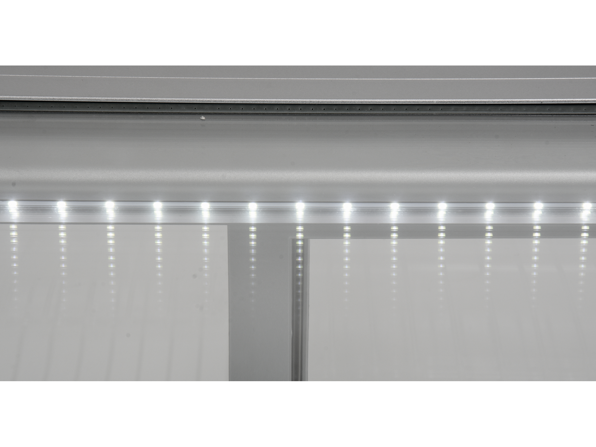 Refrigerated display case