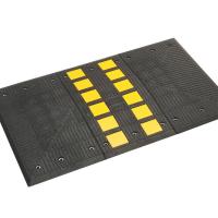 SRREC-Safety Rider® Galiniai dangteliai-Checkers Galinis dangtelis Safety Rider greičio mažinimo kal